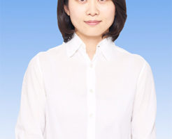 白シャツ
