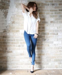 女性におすすめな免許証写真用の服装